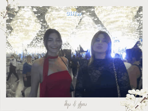 1910863