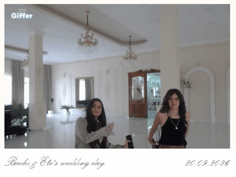 1911596